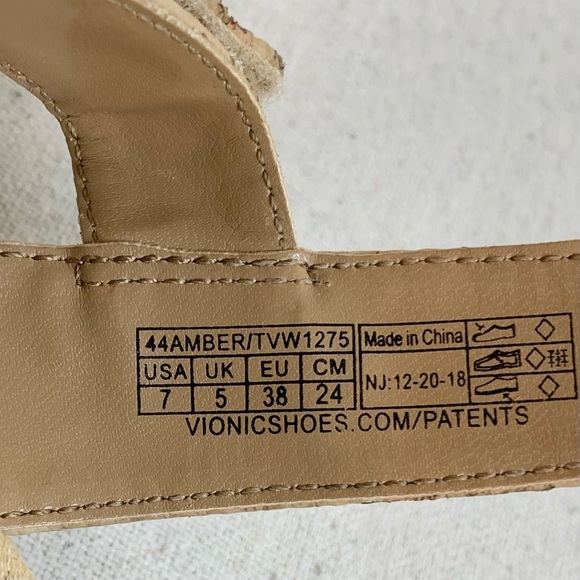 Vionic - Amber Adjustable Strap Cork/Leather Neutral Beachy Sandal - Size 7 - Picture 13 of 13